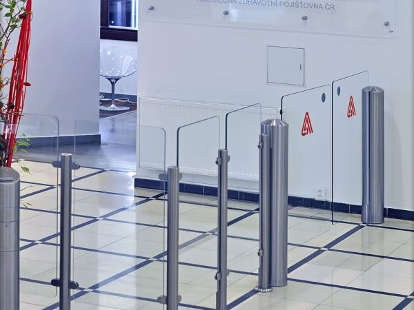 barrier-pegas-vzp-praha-08_aghJ60M